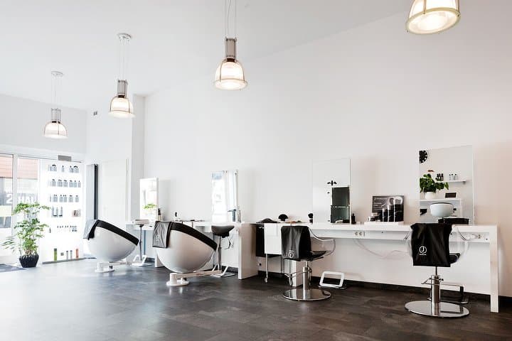 Araz Kapsalon