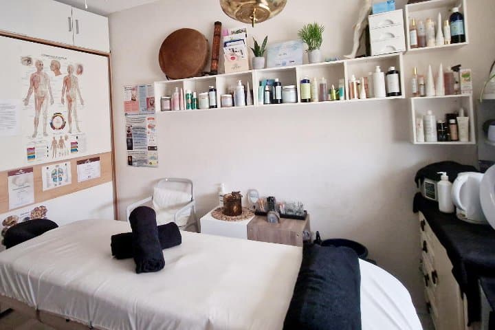 Rina's Beauty & Massage