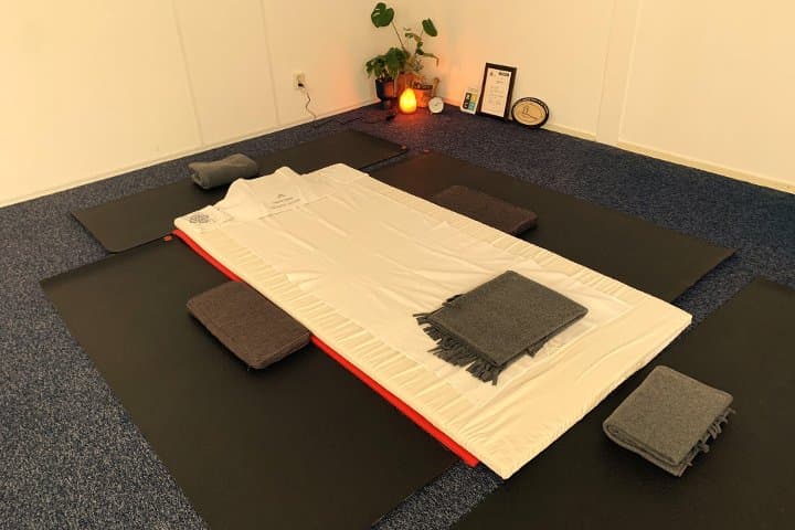 Shiatsu & Okido Yoga, Praktijk Vera