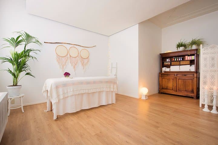 Bloesem // Massage for Women