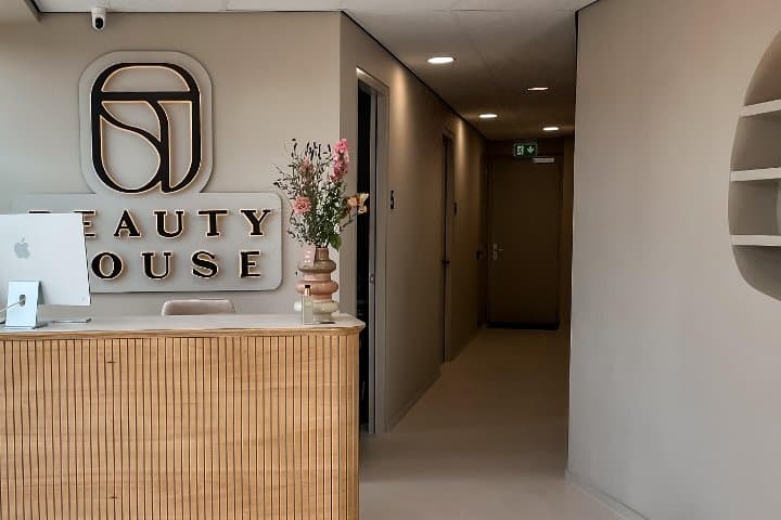 ST Beautyhouse