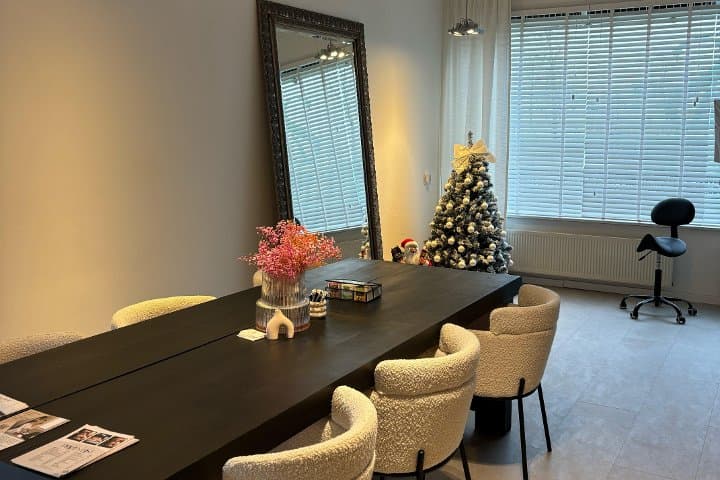 Flantua's Beauty, Almere