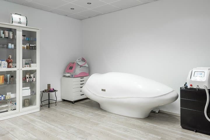 Essence de Beauté