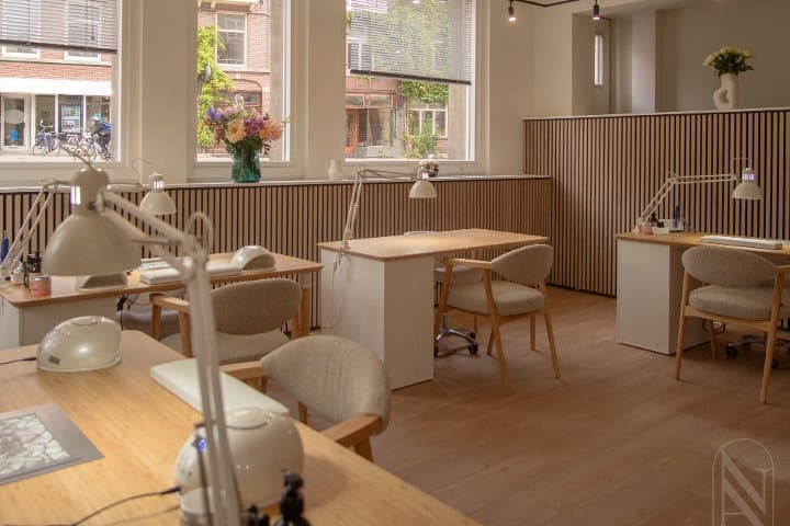Nail Academy