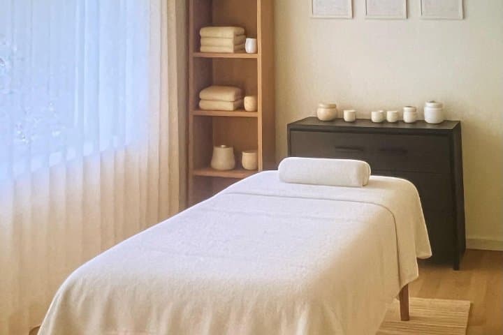 Massage therapie puneh (Alleen voor vrouwen)