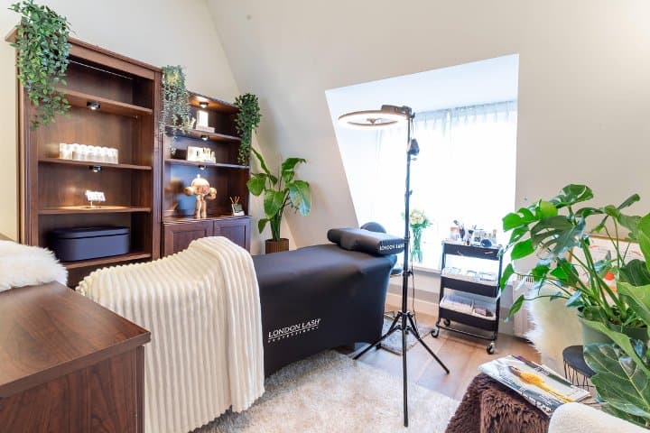 Luxelash Amsterdam, Amsterdam