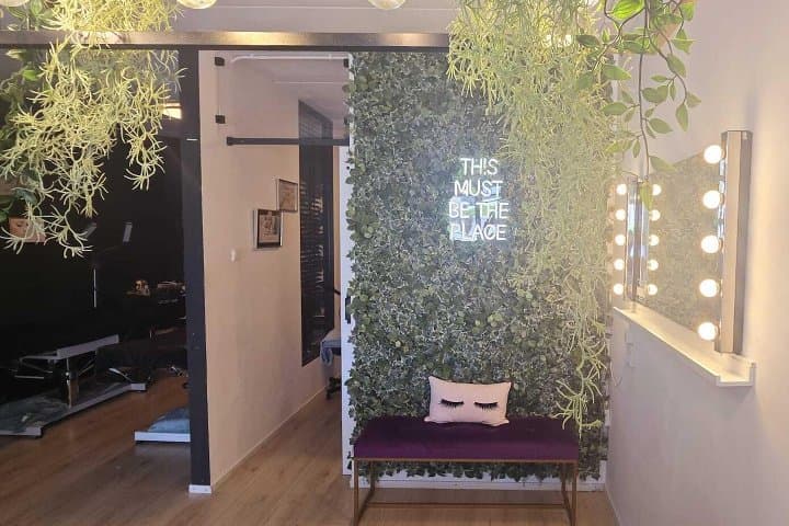 Wink and shine beautyhouse