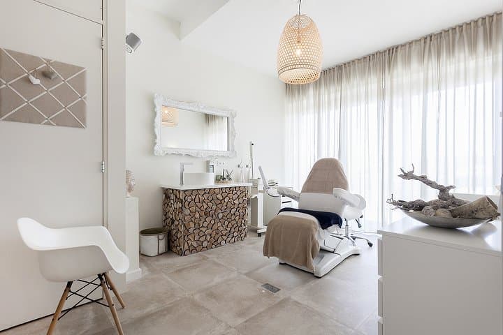 Beaux Arts Skincare store