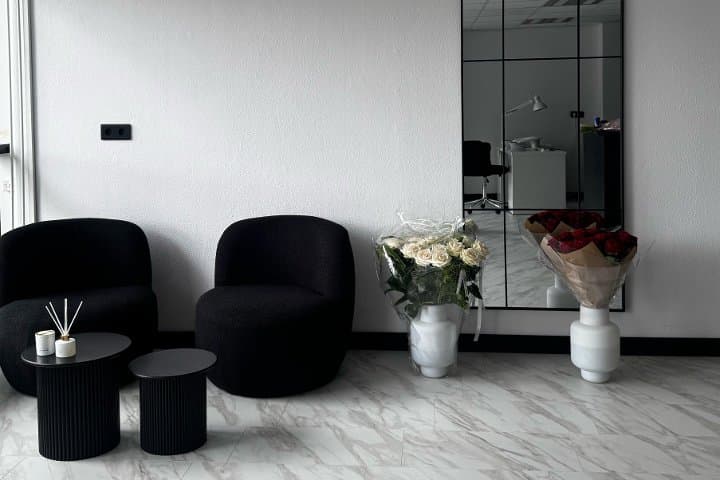 La Vie Beauty & Nails