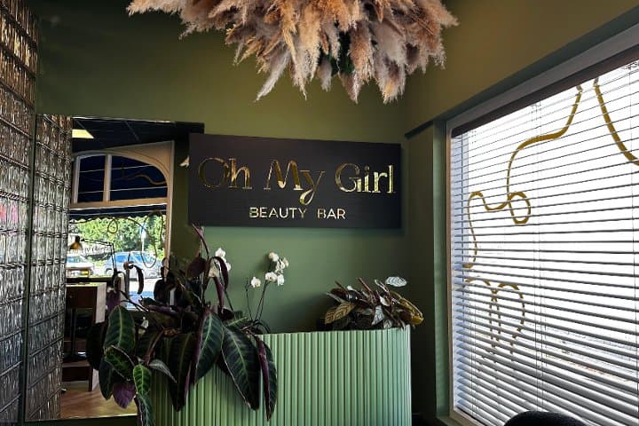 Oh My Girl Beauty Bar