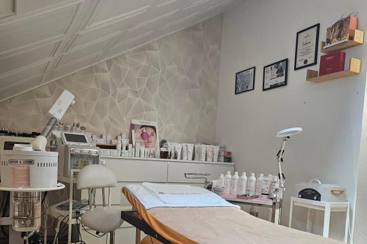 Beauty Boutique by Julia