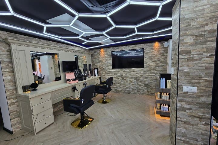 DEM Haarstudio