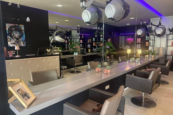 Aline Hairdesign