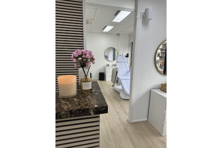 Various Beauty Clinic