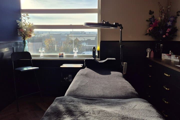Velvet Edge studio