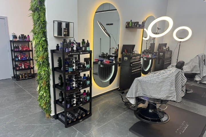 Barbershop overtoom