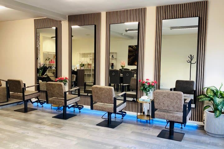 JGLOWS BEAUTY SALON , Eindhoven