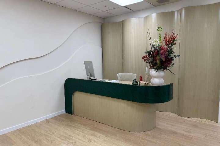 Emerald aesthetic clinic