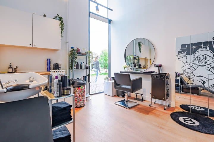 Studio Noir Hair (The Gallery)