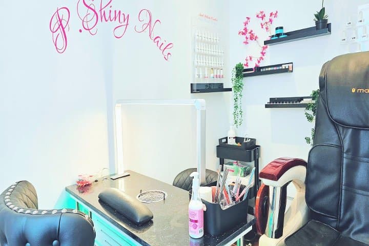 P.Shiny Nails Almere
