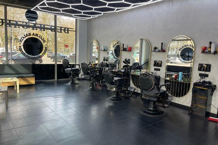 Dlo Ha Salon