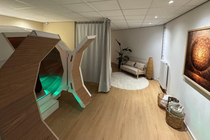 Harmonic Egg Amsterdam - Sound Healing & Light Therapy