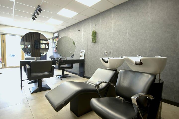 Hair & Glam Room