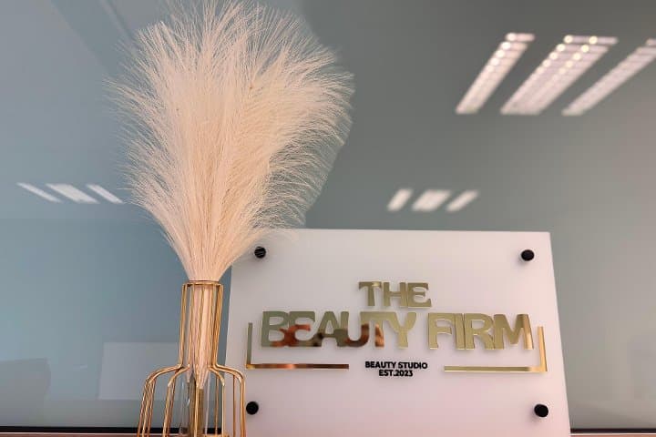 THE BEAUTYFIRM