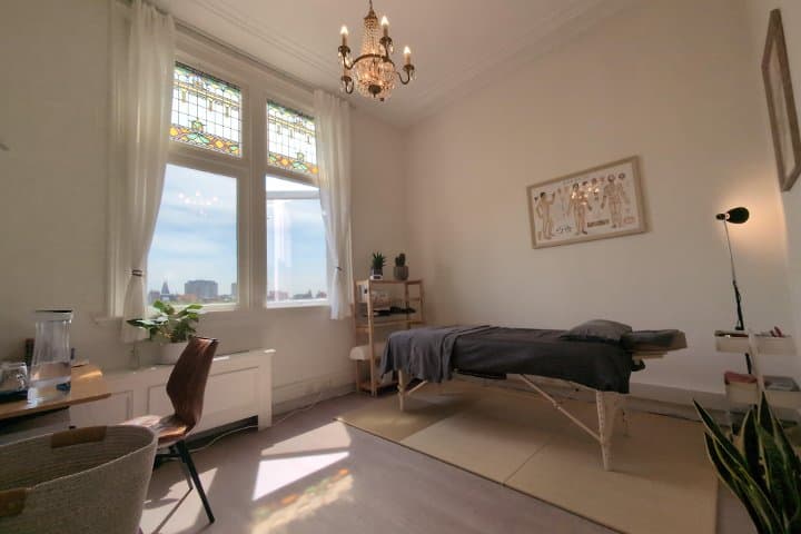 YAMAZAKI acupuncture clinic Japan