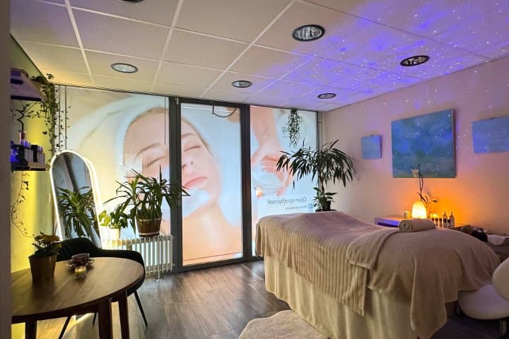 Juli Senses Holistic Beauty / Wellness Studio