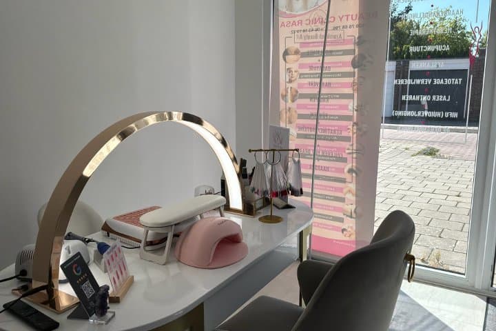 Beauty Clinic Rasa nails