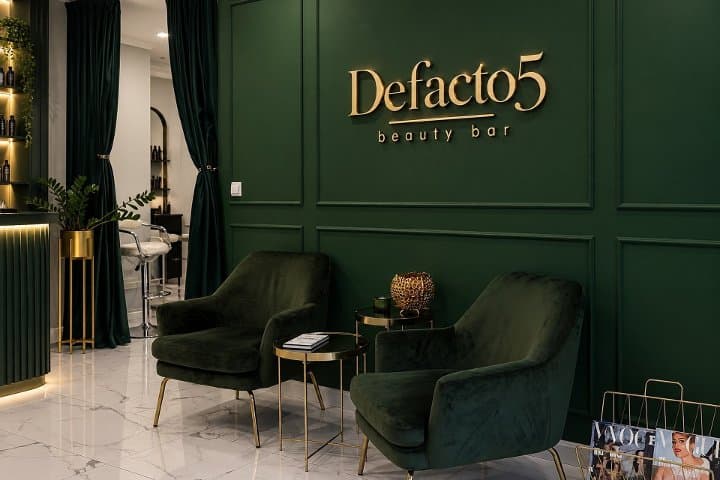 Defacto5