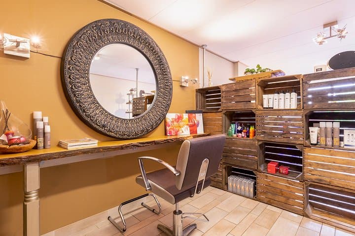 Beauty Boutique - hair, nails and health