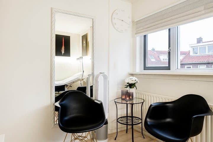 Waxana Den Bosch