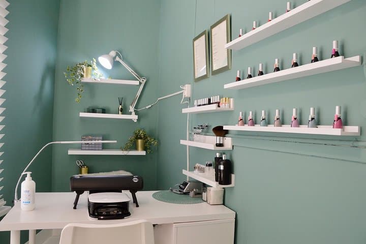 Luxurious Nails by FJ