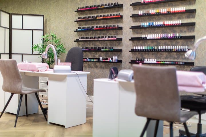 Strictly Nails