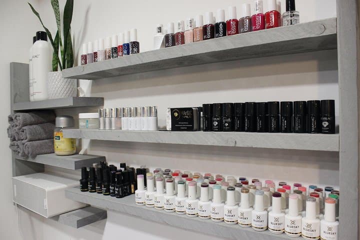 MArGIC NAILS