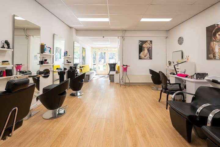 Salon Million Hair