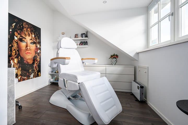 Salon Novee
