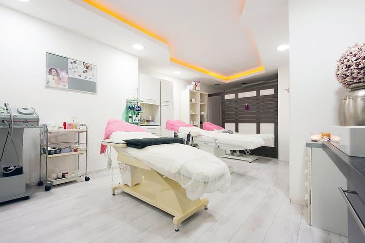 Astrella's Beautysalon