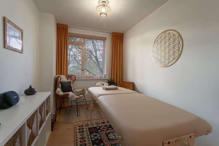 Holistic Healing Arek